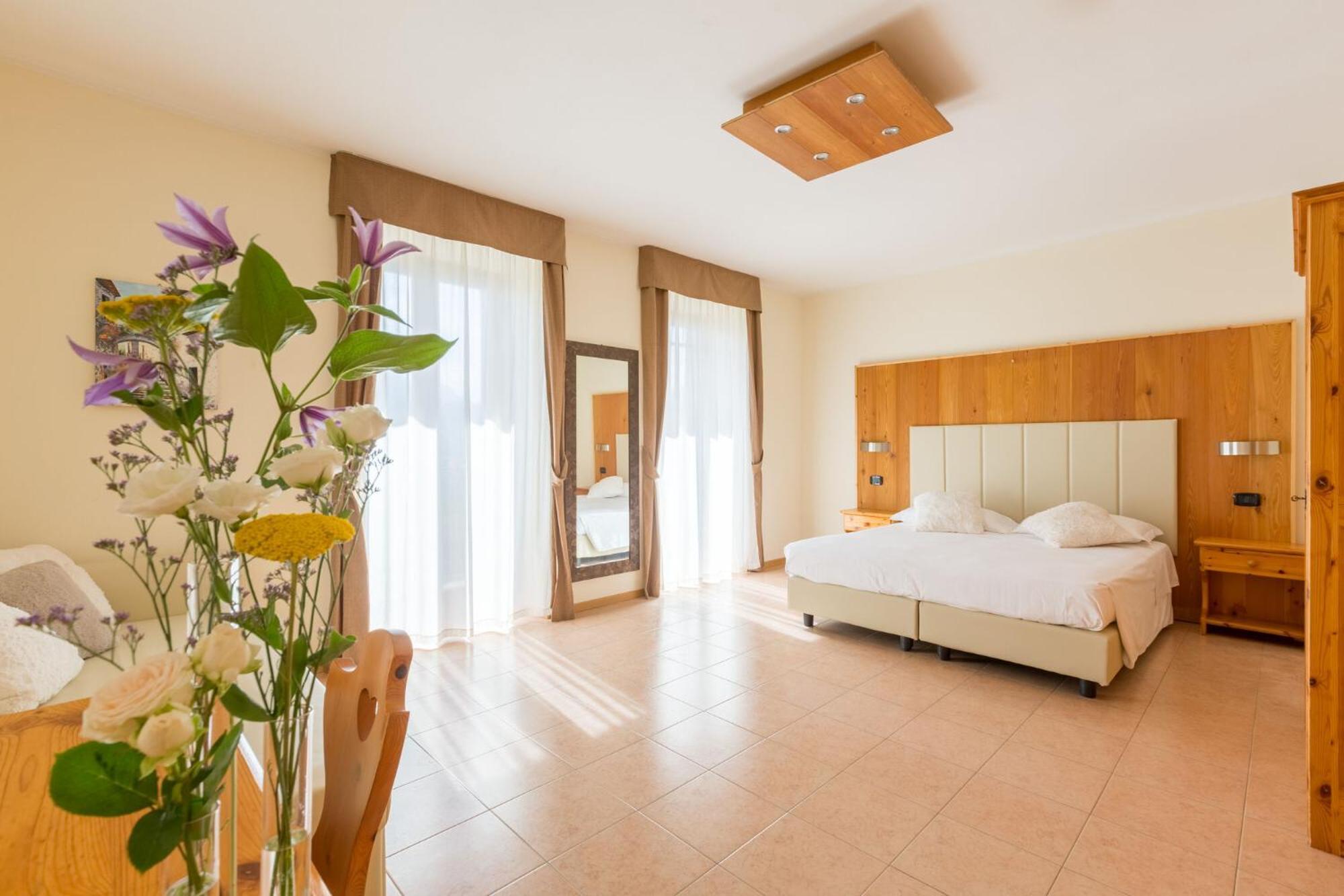 فيلا Agritur Eden Marone ريفا ديل غاردا المظهر الخارجي الصورة